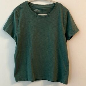 J. Crew Short Sleeve Green Girlfriend Tee